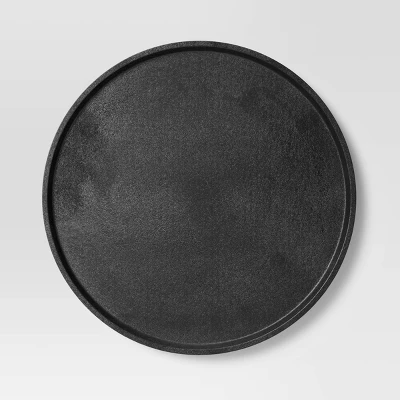 Cast Metal Round Tray - Thresholdâ˘
