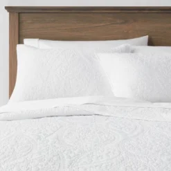 Garment Washed Paisley Stitch Quilt Sham - Thresholdâ˘