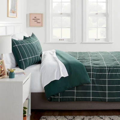 Grid Print Microfiber Reversible Comforter & Sheet Set Dark Green - Room Essentialsā¢